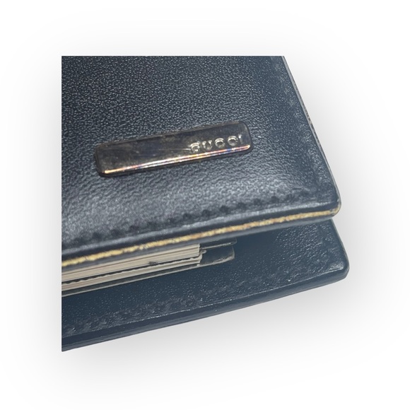 Vintage: Gucci ♛ Small Leather Daily Organizer Book ♛ Gold Logo Hardware Plaque - Picture 5 of 16